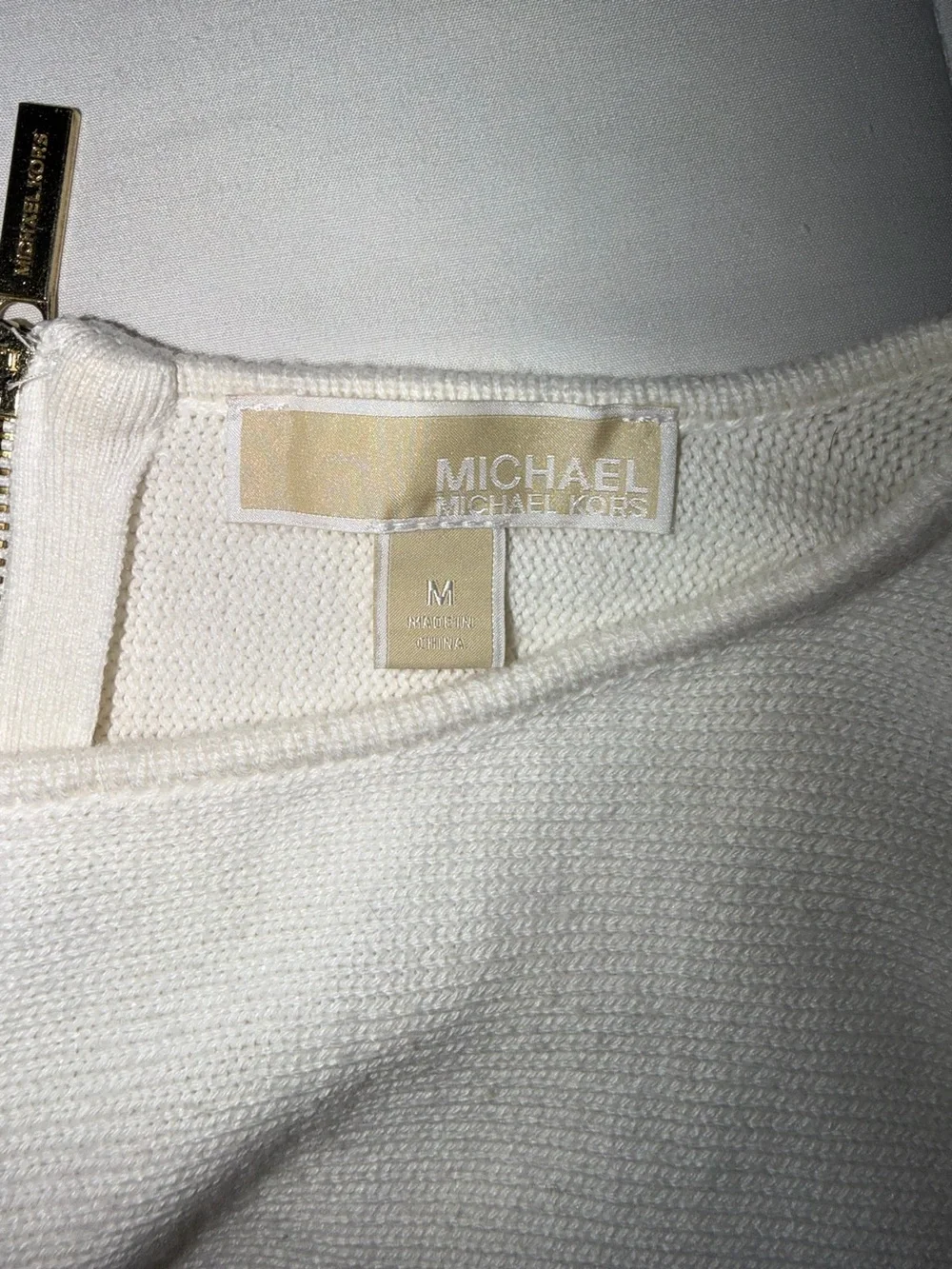 Michael Kors | Women’s Cream Long Sleeve Knit Top - Classic Crewneck - Medium